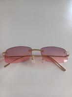 Zonnebril retro met roze glazen en gouden montuur, Overige merken, Zonnebril, Nieuw, Ophalen of Verzenden