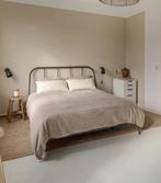 Bed frame ikea met lattenbodem, Huis en Inrichting, Slaapkamer | Bedden, Ophalen, Tweepersoons, 140 cm, Zo goed als nieuw