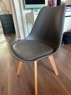 Modern Dining Room Chairs - Set of Four, eetkamerstoelen, Ophalen, Zo goed als nieuw, Grijs, Vier