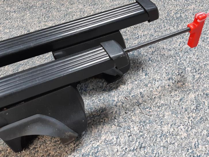 Dakrailing dakdragers Thule Smartrack 784, Auto diversen, Dakdragers, Gebruikt, Ophalen