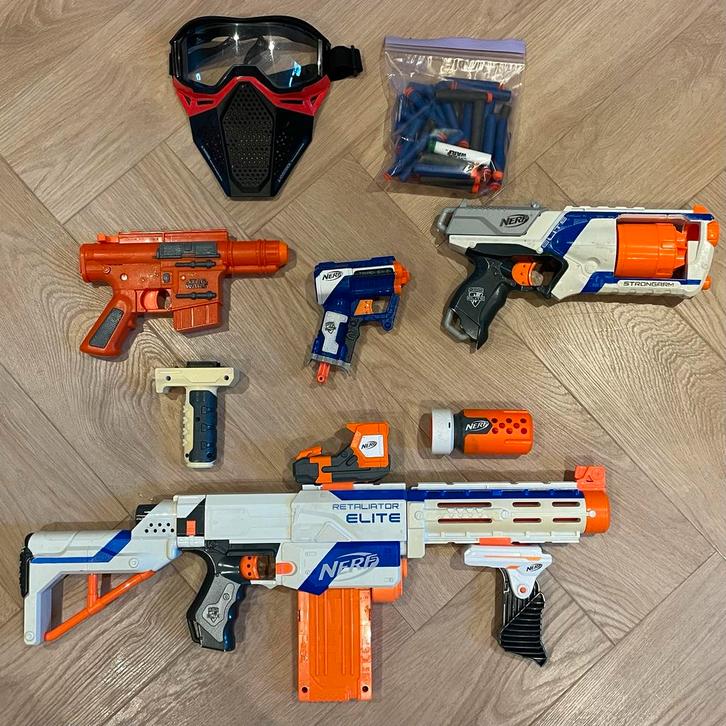 Nerf Strongarm & Retaliator Elite Set, Kinderen en Baby's, Speelgoed | Overig, Gebruikt, Jongen of Meisje, Ophalen of Verzenden