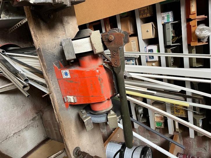 Creusen slijpmachine met africhtwieltje – vakmanschap, Doe-het-zelf en Verbouw, Gereedschap | Slijpmachines, Gebruikt, Werkbankslijpmachine