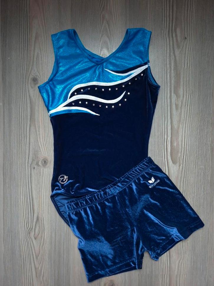 Turnsetje (pakje + broekje) maat 164, Sport en Fitness, Turnen, Zo goed als nieuw, Turnpak(je), Kindermaat 146 t/m 176, Blauw