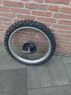Te koop  voorwiel suzuki cross bj 1978, Motoren, Ophalen of Verzenden