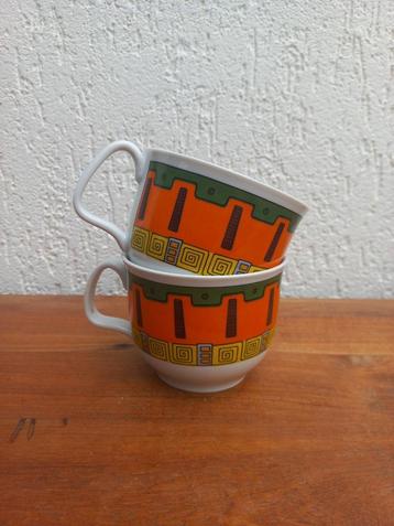 Chodziez koppen. Vintage. Poolse bekers. Retro beschikbaar voor biedingen