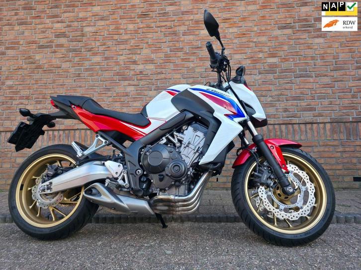 Honda CB 650 F ABS HRC Tricolor, Motoren, Motoren | Honda, Bedrijf, Naked bike, meer dan 35 kW, ABS, Handvatverwarming