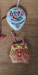 Kaaiendonk carnaval insignes, Ophalen, Gebruikt