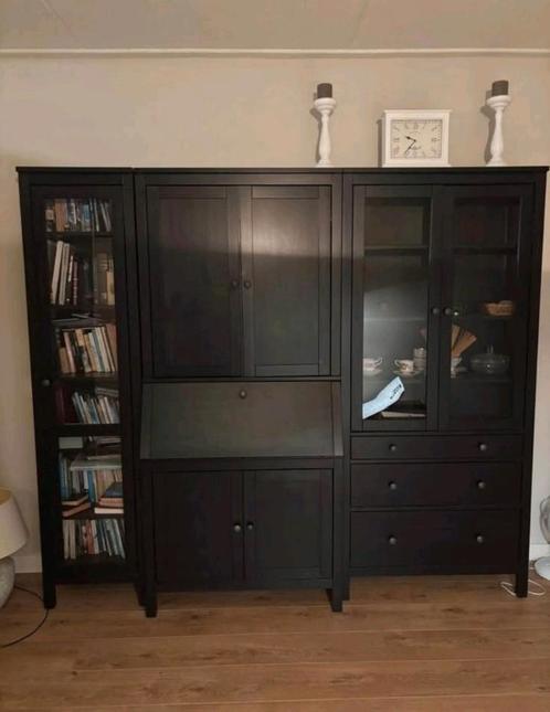 Ikea Hemnes vitrinekast woonkamer kast, Huis en Inrichting, Kasten | Vitrinekasten, Gebruikt, 150 tot 200 cm, 75 cm of meer, Met deur(en)