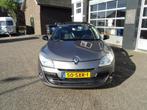 Renault Mégane 1.4 TCe Bose Pano dak, Auto's, Voorwielaandrijving, Euro 5, Stof, Gebruikt