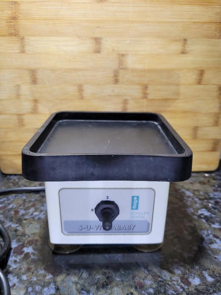 Tandtechniek Z.G.A.N. Triltafel Schuler - Dental Vibrababy, Diversen, Braces, Zo goed als nieuw, Ophalen of Verzenden