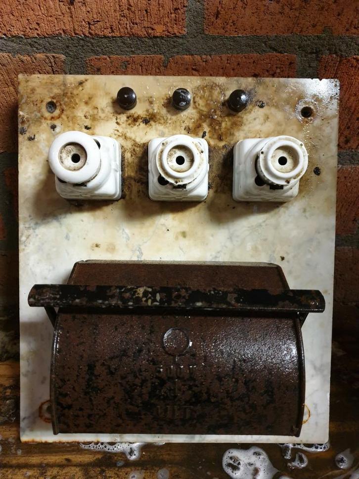 Nostalgische groepenkast met 3 groepen en schakelaar 500watt, Doe-het-zelf en Verbouw, Elektra en Kabels, Overige typen, Ophalen of Verzenden