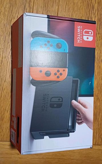 Nintendo Switch met doos niewe Joy-Cons & 128GB SD beschikbaar voor biedingen