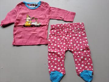 Verschillende Baby kleding beschikbaar voor biedingen