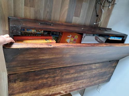 (Grote)salontafel met opbergruimte, Antiek en Kunst, Antiek | Meubels | Stoelen en Banken, Ophalen