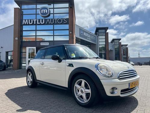 Mini Mini 1.6 Cooper Chili Airco NAP APK, Auto's, Mini, Te koop, Cooper, ABS, Airbags, Airconditioning, Boordcomputer, Centrale vergrendeling
