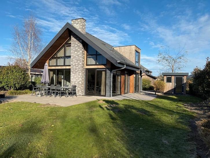 Villa Te koop EuroParcs Zuiderzee met Berging nabij water, Caravans en Kamperen, Stacaravans, meer dan 6, Ophalen