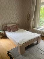 Stevig houten bed – massief, met robuuste uitstraling, Ophalen, Matras, 180 cm of meer, 100 cm of meer