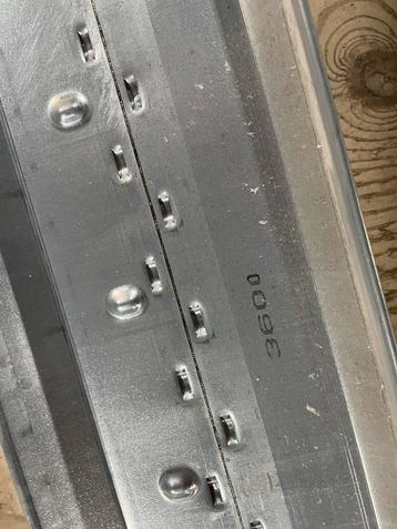 VBI Renovatievloer ligger 3,60m beschikbaar voor biedingen