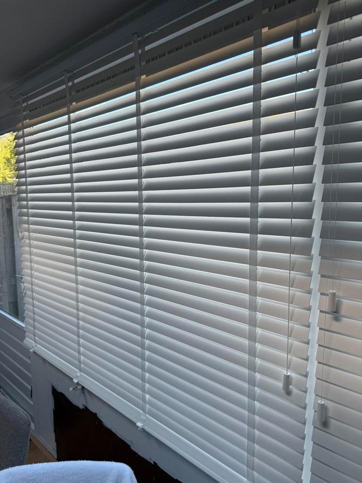 Gloednieuwe lamellen, Huis en Inrichting, Stoffering | Gordijnen en Lamellen, Nieuw, 150 tot 200 cm, 200 cm of meer, Wit, Ophalen of Verzenden