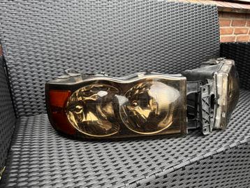Dodge Ram 1500 Koplampen Getint beschikbaar voor biedingen
