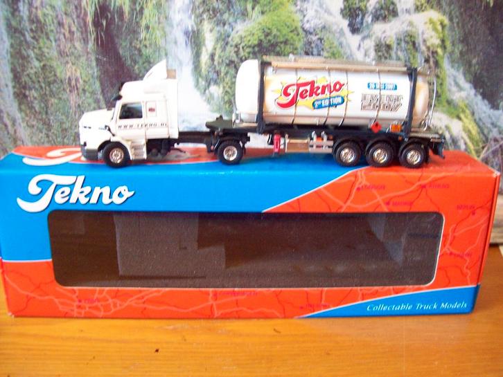 Tekno - Scania Torpedo - met Swab container- Tekno Event, Hobby en Vrije tijd, Modelauto's | 1:50, Zo goed als nieuw, Bus of Vrachtwagen