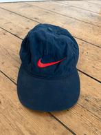 Nike pet dri-fit donkerblauw jongens heren in goede staat, Nike, One size fits all, Ophalen of Verzenden, Pet