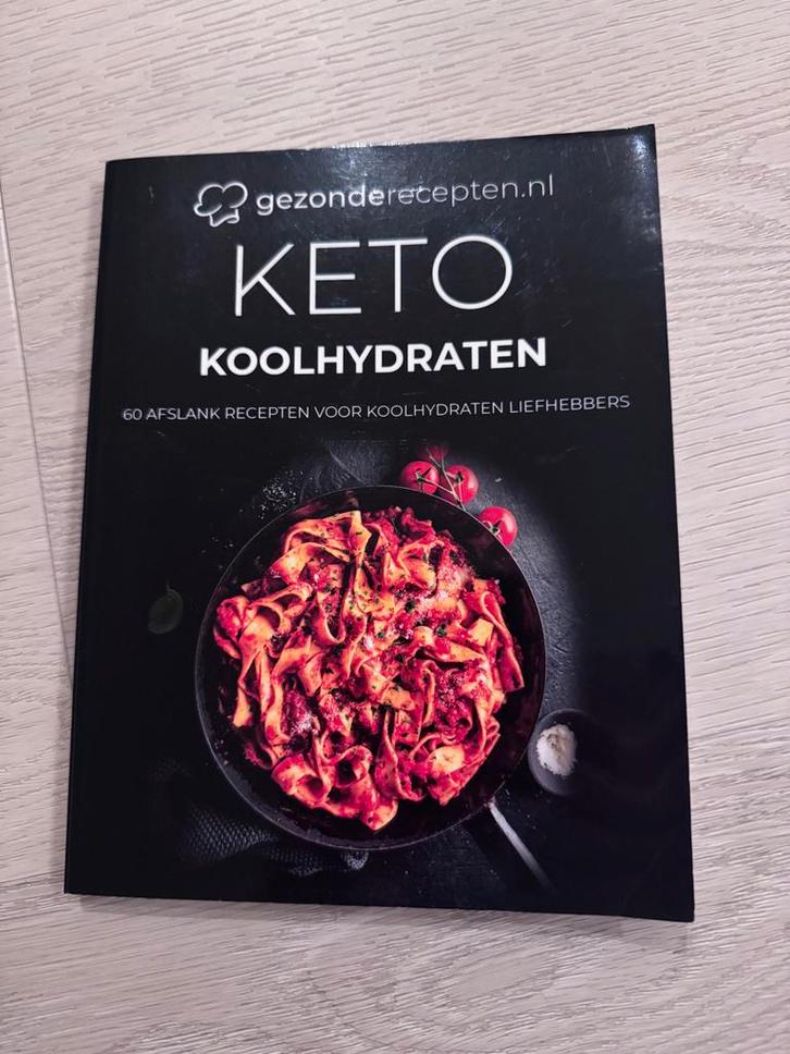 Keto Koolhydraten - 60 Afslank Recepten, Boeken, Kookboeken, Nieuw, Voorgerechten en Soepen, Hoofdgerechten, Taart, Gebak en Desserts