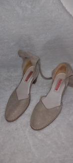 Kop en staart schoenen, Beige, Kop en staart, Gedragen, Sandalen of Muiltjes