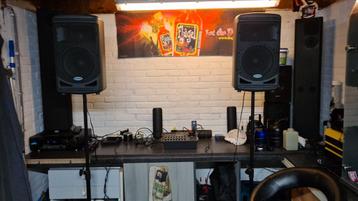 Geluidsets met Bleutooth €60,- per weekend!! beschikbaar voor biedingen