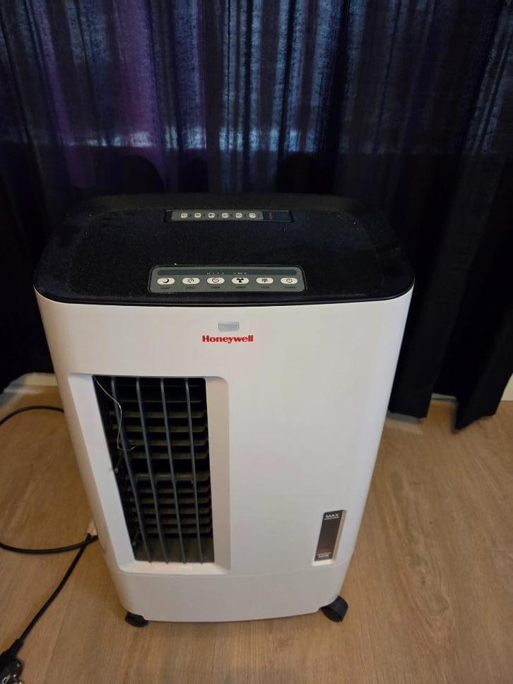 Honeywel cs071ae Airkoeler, Witgoed en Apparatuur, Airco's, Zo goed als nieuw, Tafel- of Grondventilator, Minder dan 60 m³, 3 snelheden of meer