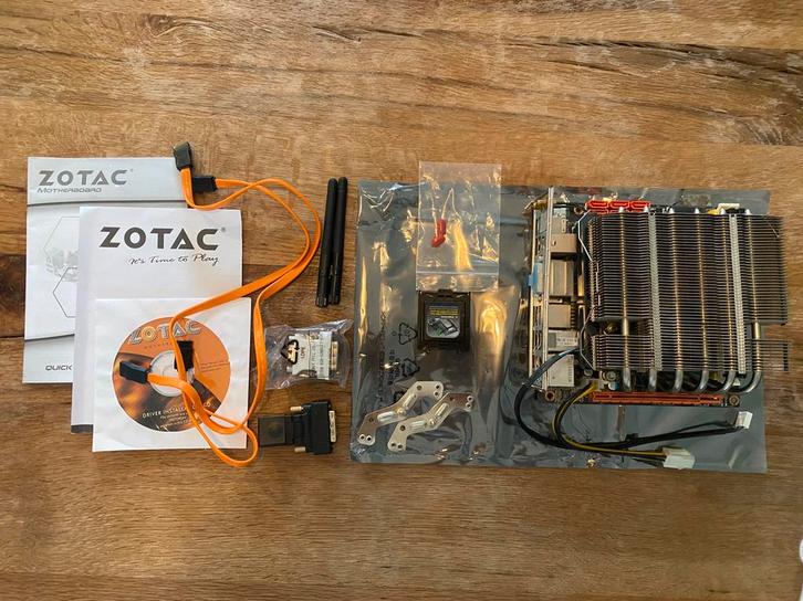 Zotac H55 ITX CE + i7-860 + 8GB DDR3 - Retro Gaming!, Computers en Software, Moederborden, Gebruikt, Intel, DDR3, Ophalen of Verzenden