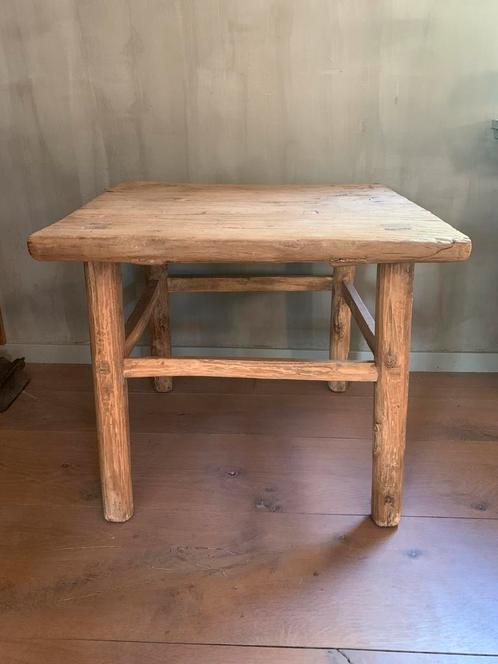 Oude houten landelijke chinese bijzettafel, Huis en Inrichting, Tafels | Bijzettafels, Zo goed als nieuw, 45 tot 60 cm, 55 tot 75 cm