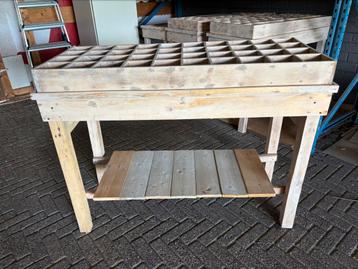 Partij Presentatie/display kast tafels beschikbaar voor biedingen