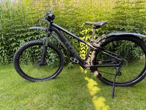 Mountainbike Cube Aim Race 27.5" (135-160cm), Fietsen en Brommers, Fietsen | Mountainbikes en ATB, Zo goed als nieuw, Heren, Overige merken