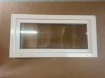 Kunstof kozijn 120x60cm triple glas draai kiep, Doe-het-zelf en Verbouw, Kozijnen en Schuifpuien, Ophalen, Kunststof, Raamkozijn