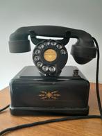Vintage  bakelieten telefoon, Telecommunicatie, Vaste telefoons | Niet Draadloos, Ophalen, Zo goed als nieuw