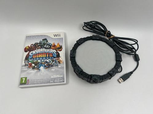 Skylanders Giants spel + portaal | voor Wii en Wii U, Spelcomputers en Games, Games | Nintendo Wii, Zo goed als nieuw, Avontuur en Actie