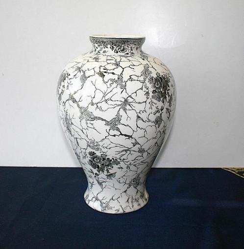 Vaas Villeroy & Boch 1920 - 1950, Antiek en Kunst, Antiek | Keramiek en Aardewerk, Ophalen of Verzenden