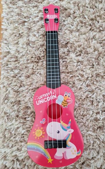 Kinder gitaar  beschikbaar voor biedingen