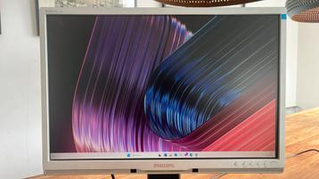 Philips 22 inch Brilliance 225B monitor beschikbaar voor biedingen
