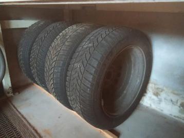 Dunlop winterbanden voor VW Passat beschikbaar voor biedingen