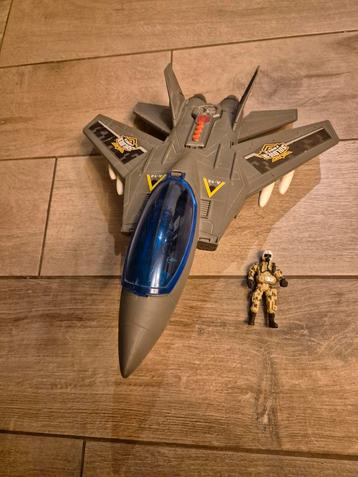 Speelgoed Straaljager met Figuur beschikbaar voor biedingen
