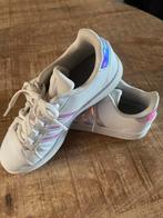 Adidas schoenen mast 36.5, Ophalen of Verzenden, Zo goed als nieuw, Zwart, Sneakers of Gympen