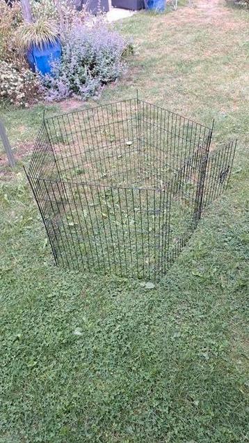 Bench voor hondje of kat  beschikbaar voor biedingen