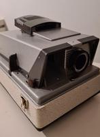 Benoist-Berthiot Inox Paris f=90 mm diaprojector lens, Audio, Tv en Foto, Ophalen of Verzenden, Gebruikt