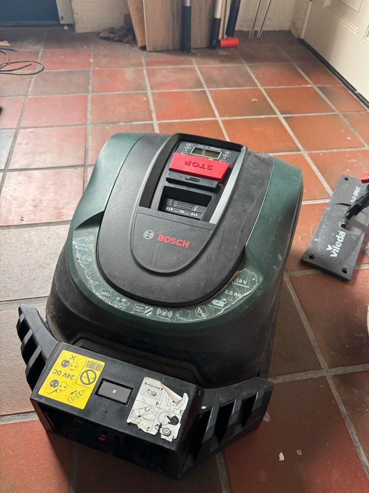 Bosch Indego s+ 500 Robotmaaier met 4G Upgrade, Tuin en Terras, Robotmaaiers, Gebruikt, 20 tot 25 cm, Bestuurbaar via app, Ophalen