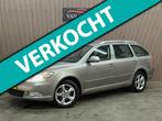 Skoda Octavia Combi 1.4 TSI Greentech 2012 NAP XENON CRUISE, Auto's, Skoda, Voorwielaandrijving, Euro 5, Stof, Gebruikt