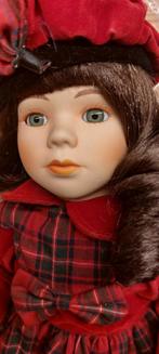 Vintage porceleinen pop Victoria Vintage Doll, Verzamelen, Poppen, Ophalen of Verzenden, Zo goed als nieuw, Pop