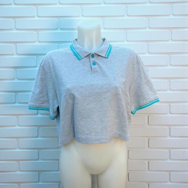 Episode Top Maat 1 Grijs Blauw Polo Umbro Remake Crop, Kleding | Dames, T-shirts, Zo goed als nieuw, Maat 46/48 (XL) of groter