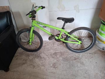 Bmx crossfiets met 360 graden draaiend stuur  beschikbaar voor biedingen